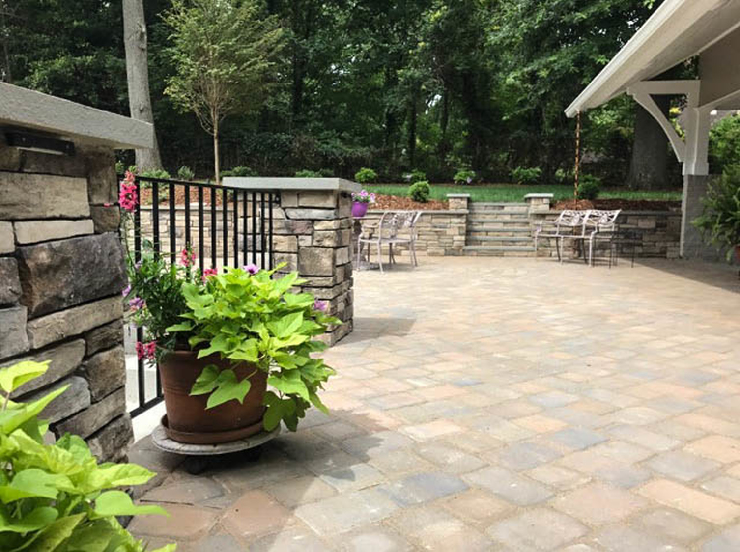 Outdoor Living patio design and building